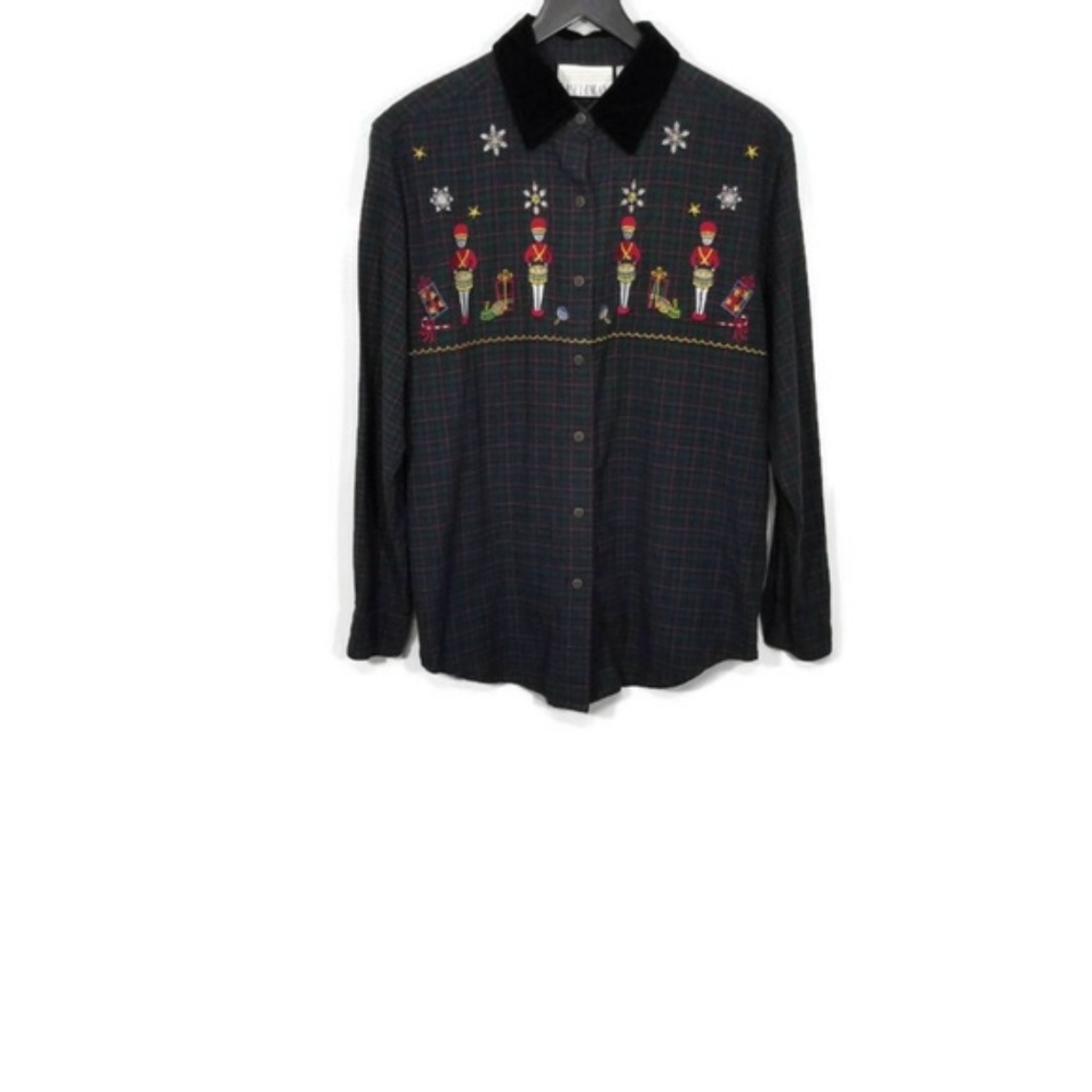 Casey & Max Plaid Christmas Button Up Size M
